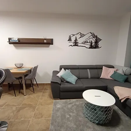 Apartment Apartman Frymburk